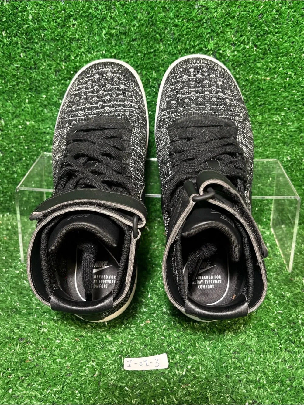 RARE Nike Air Force 1 Ultra Flyknit Mid ‘Oreo’ Womens 8 (6.5Y) 862824-001